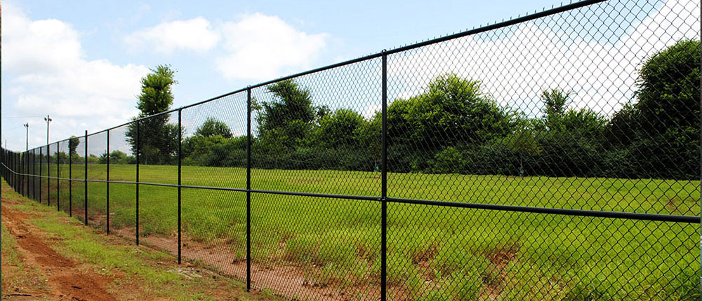 Commercial Fence Installation & Repair